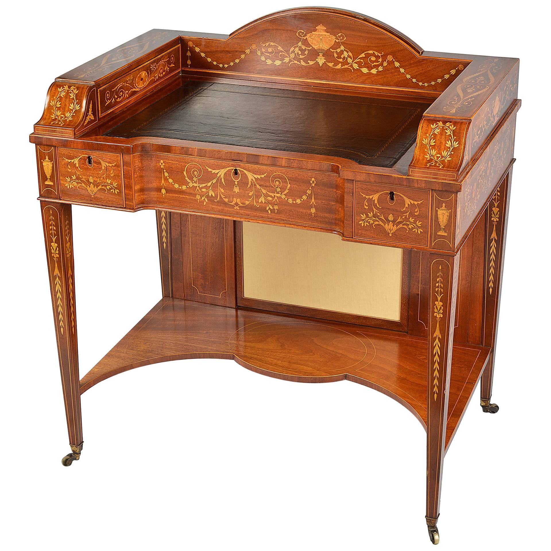 Schreibtisch mit Intarsien aus dem 19. Jahrhundert im Sheraton-Stil im Angebot