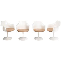 Set of Four Eero Saarinen Fiberglass Tulip Armchairs