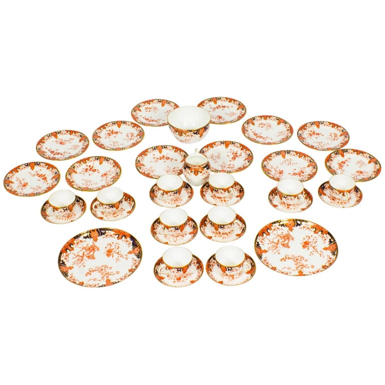 Dating royal crown derby marks Dating