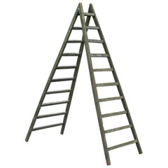 Antique Refined Scale Trademan's Model Step Ladder