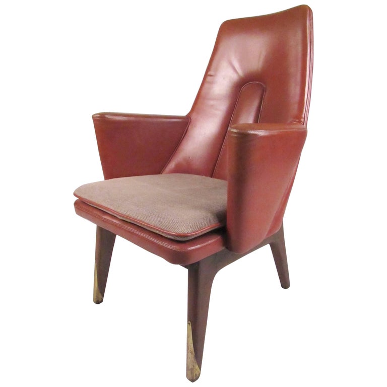Vintage Modern Leather Back Lounge Chair For Sale at 1stDibs