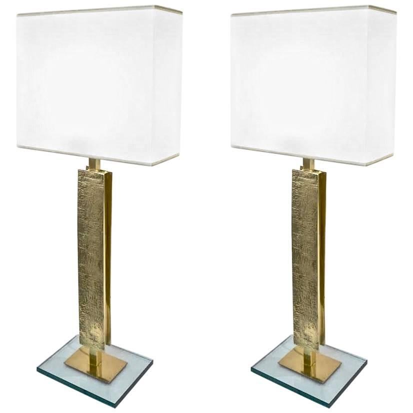 Italian Fine Design Contemporary Pair of Chased Gold Brass and Clear Glass Lamps