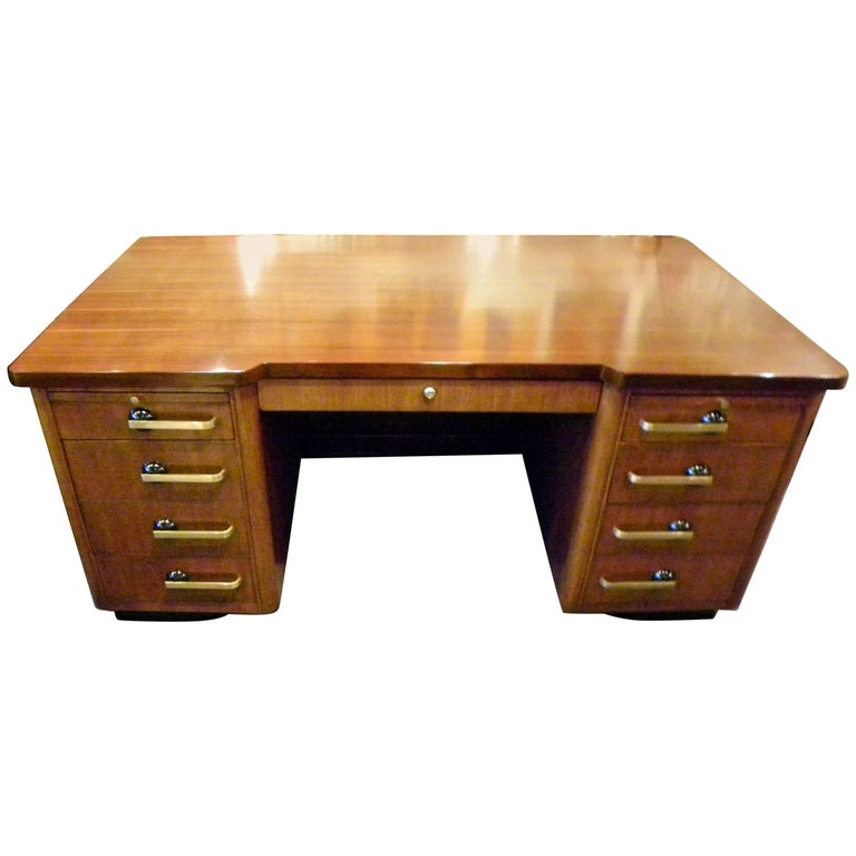 Professional Art Deco Desk by Stow and Davis at 1stdibs