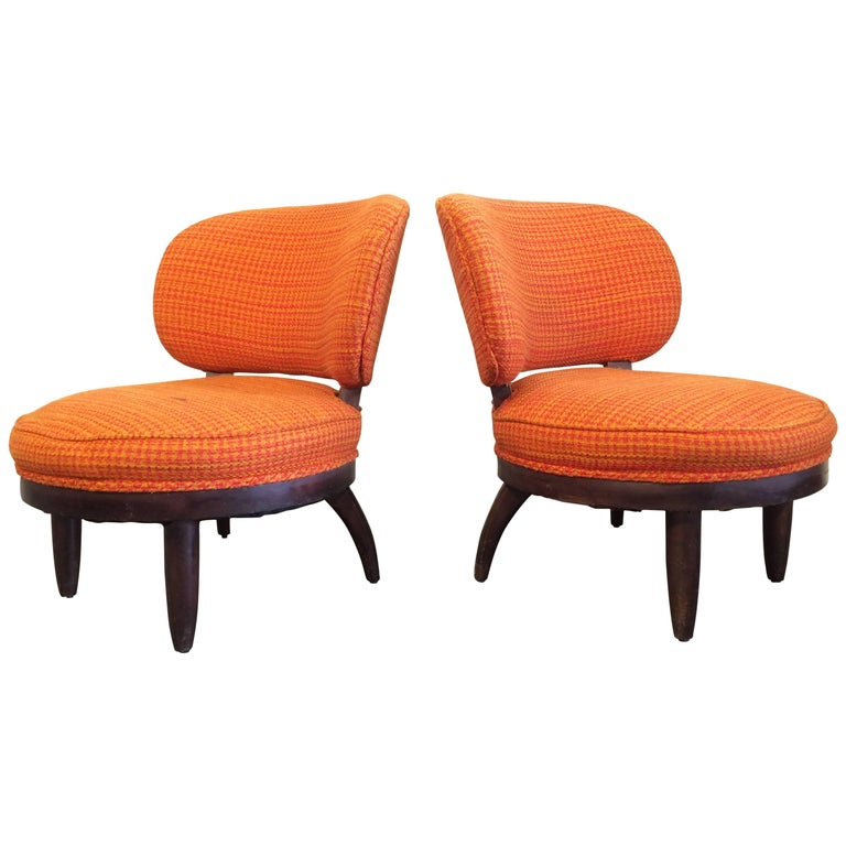 Pair of MidCentury Modern Lounge Chairs For Sale at 1stdibs