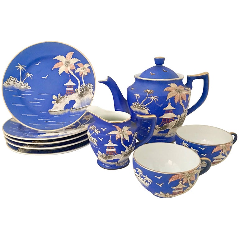 Antique Japanese Porcelain HandPainted Moirage, Set of Ten For Sale at