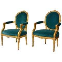 Very Fine Pair of Gustavian Giltwood Armchairs, Stockholm, circa 1780 9