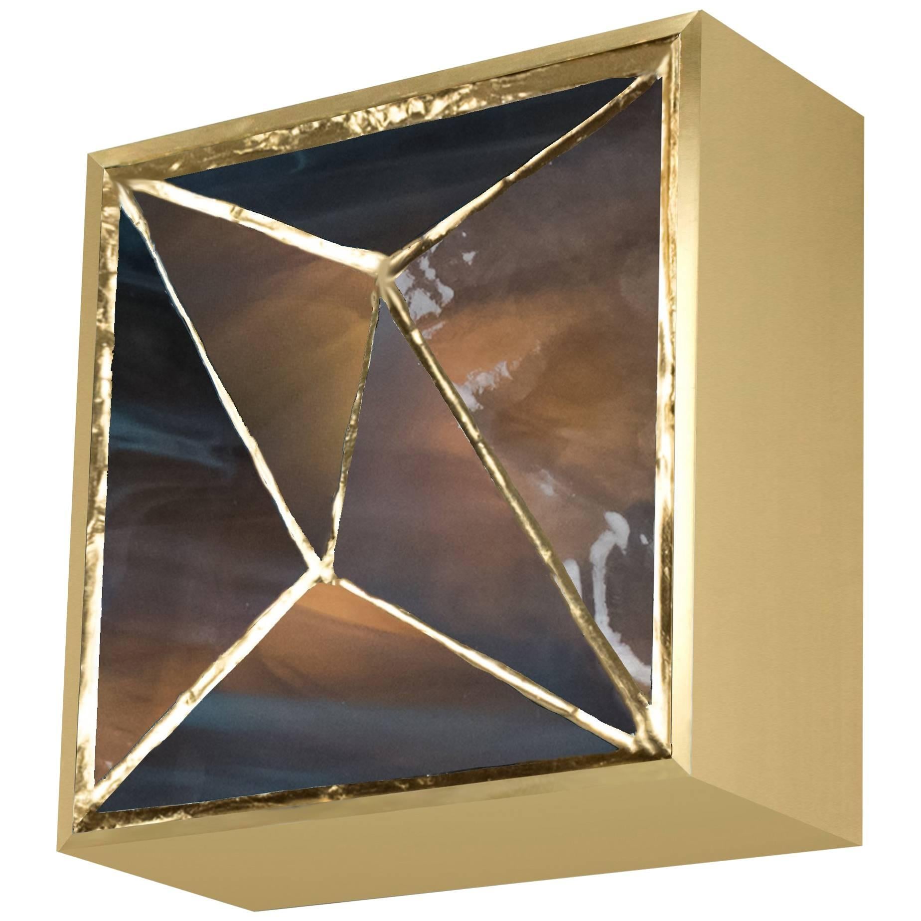 Edelstein Gem_Gold V.3, Zeitgenössischer Wandleuchter aus Glas und Messing von Kalin Asenov
