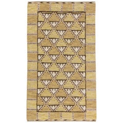 Vintage Swedish Pile by Marta Maas-Fjetterström