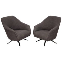 Pair of Italian Swiveling Lounge Chairs, Knoll Fabric, Attributed to Gio Ponti 3