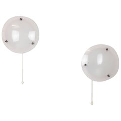 Set of Two Modernist Italian Acryl and Metal Sconces Wall Lights, 1950s 7
