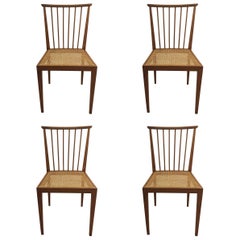 Juego de cuatro sillas de comedor by Hagenauer Wien