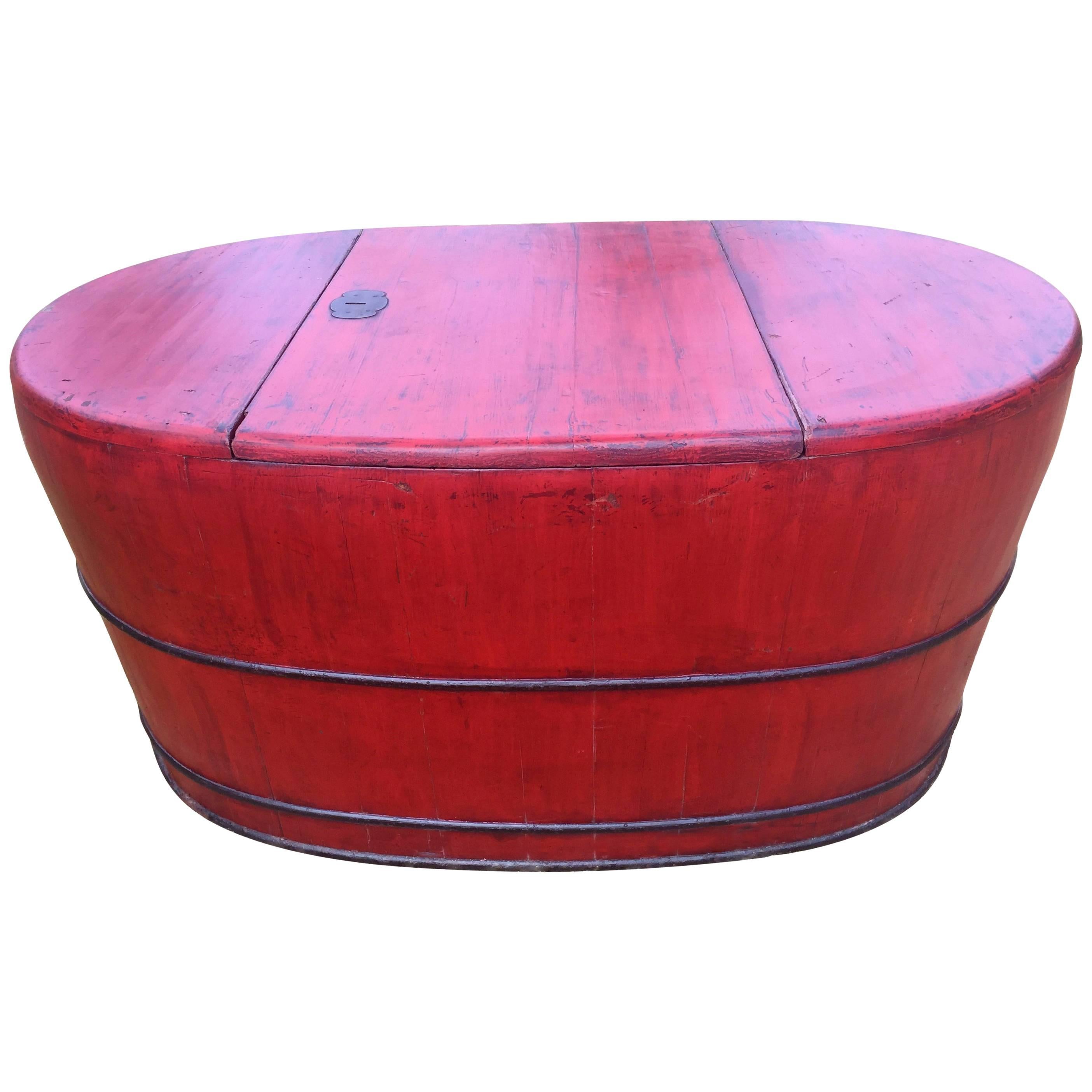 Red Lacquered Wood Bath Tub