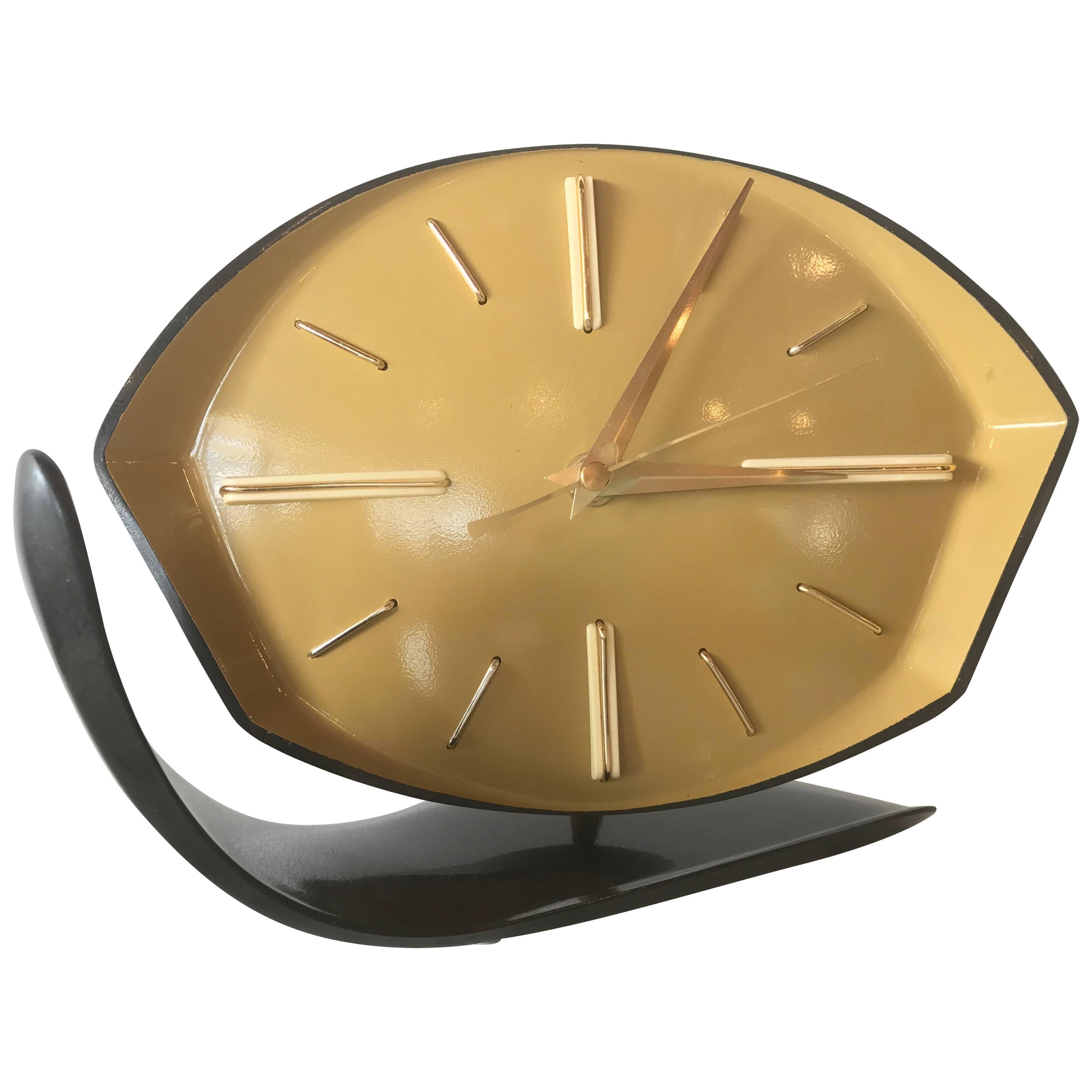 Geometric Modern Age Bakelite Table Clock, circa 1940
