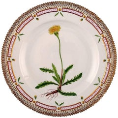 Royal Copenhagen Flora Danica Dinner Plate # 20/3549