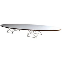 Charles & Ray Eames Elliptical Etr Coffee Table for Vitra Surfboard:: Mid-Century