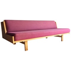 Hans J. Wegner Daybed Sofa for GETAMA, Denmark, Mid-Century Retro