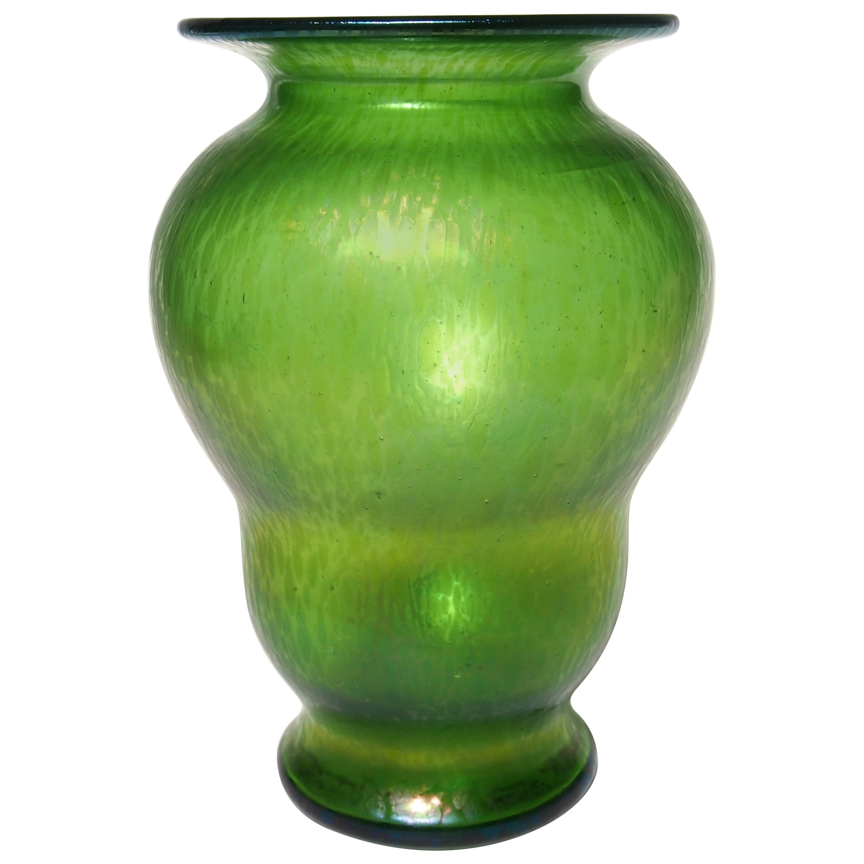 Loetz Art Nouveau Crete 'Green' Ciselé Vase
