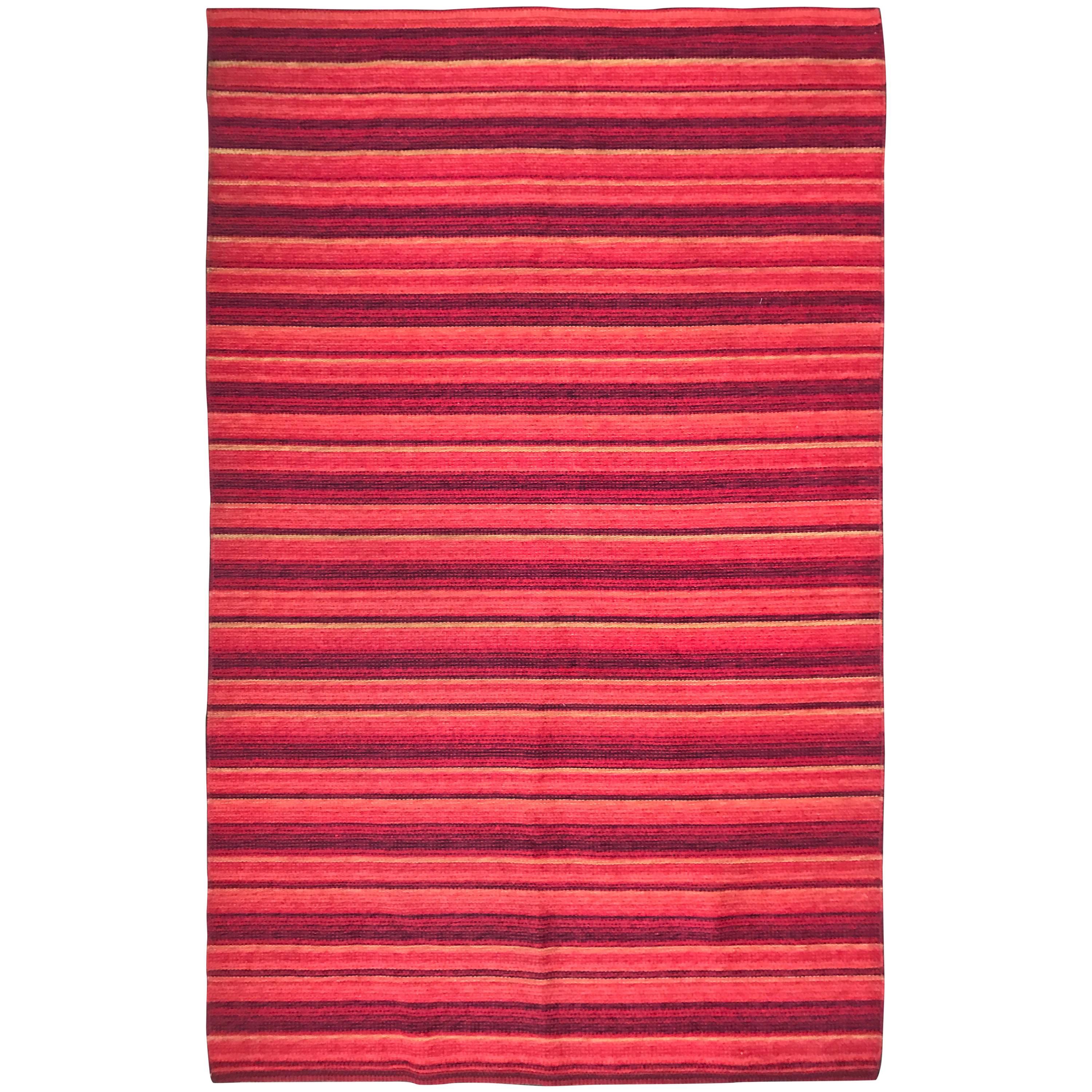 1960-1970 Swedish Double Sided Flat-Weave Wool Kilim Carpet For Sale