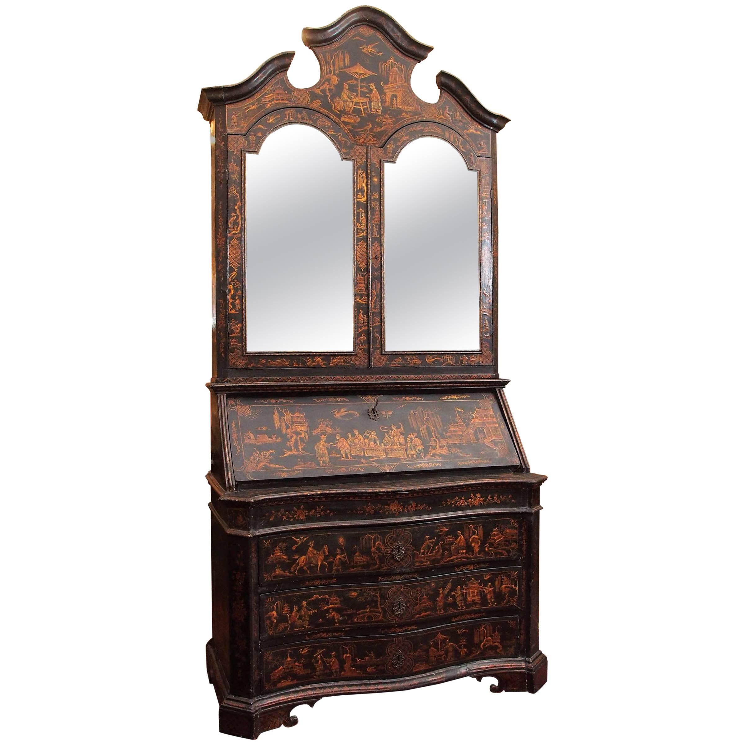 18th Century Venetian Lacquered Secretary Bookcase For Sale