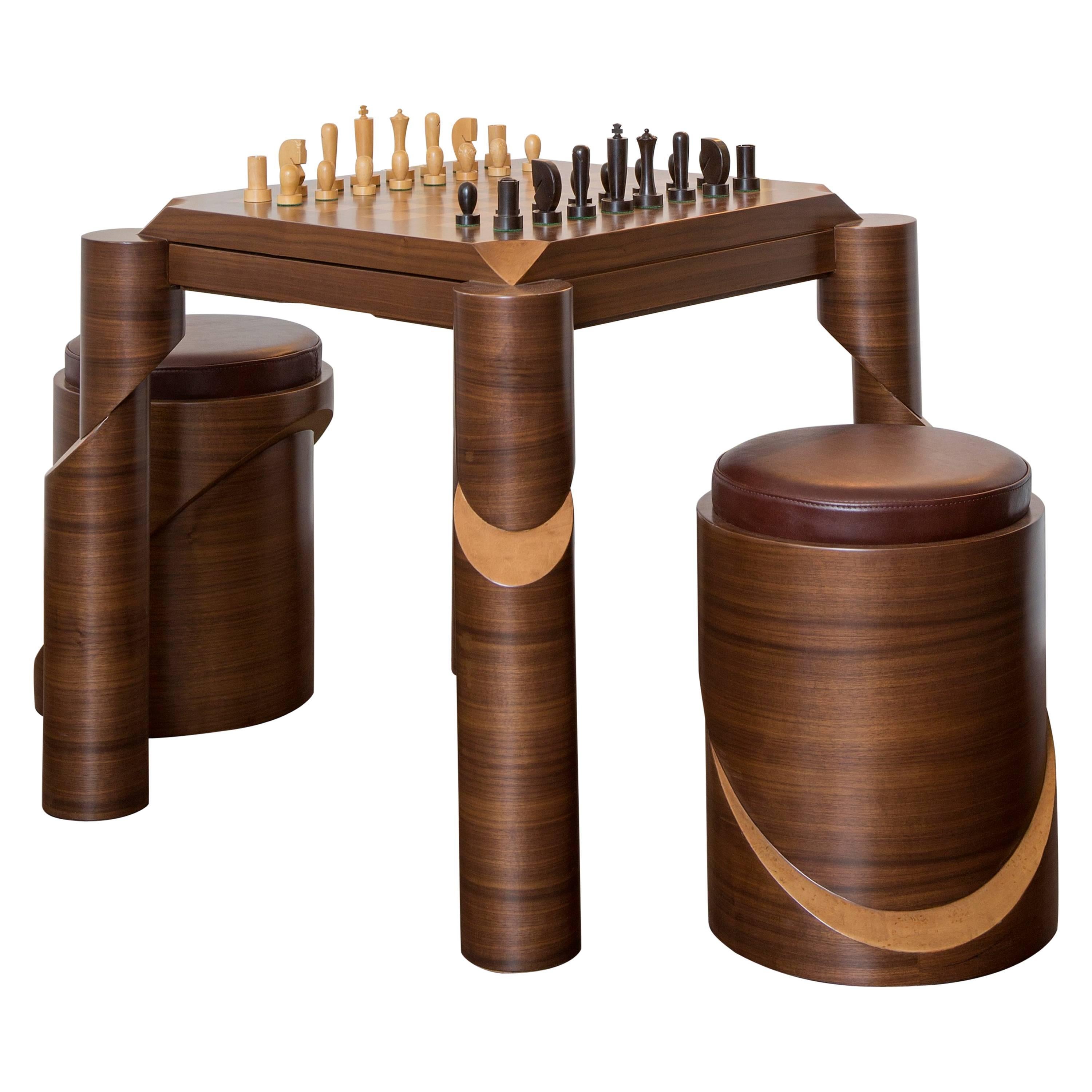 Contemporary Grandmaster's Chess Game Table with Walnut and Maple Veneer For Sale