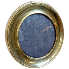 Round Brass Picture Frame in Brass 7