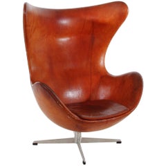 Arne Jacobsen Egg Chair by Fritz Hansen in Denmark 8