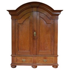19th Century Oakwood Cabinet