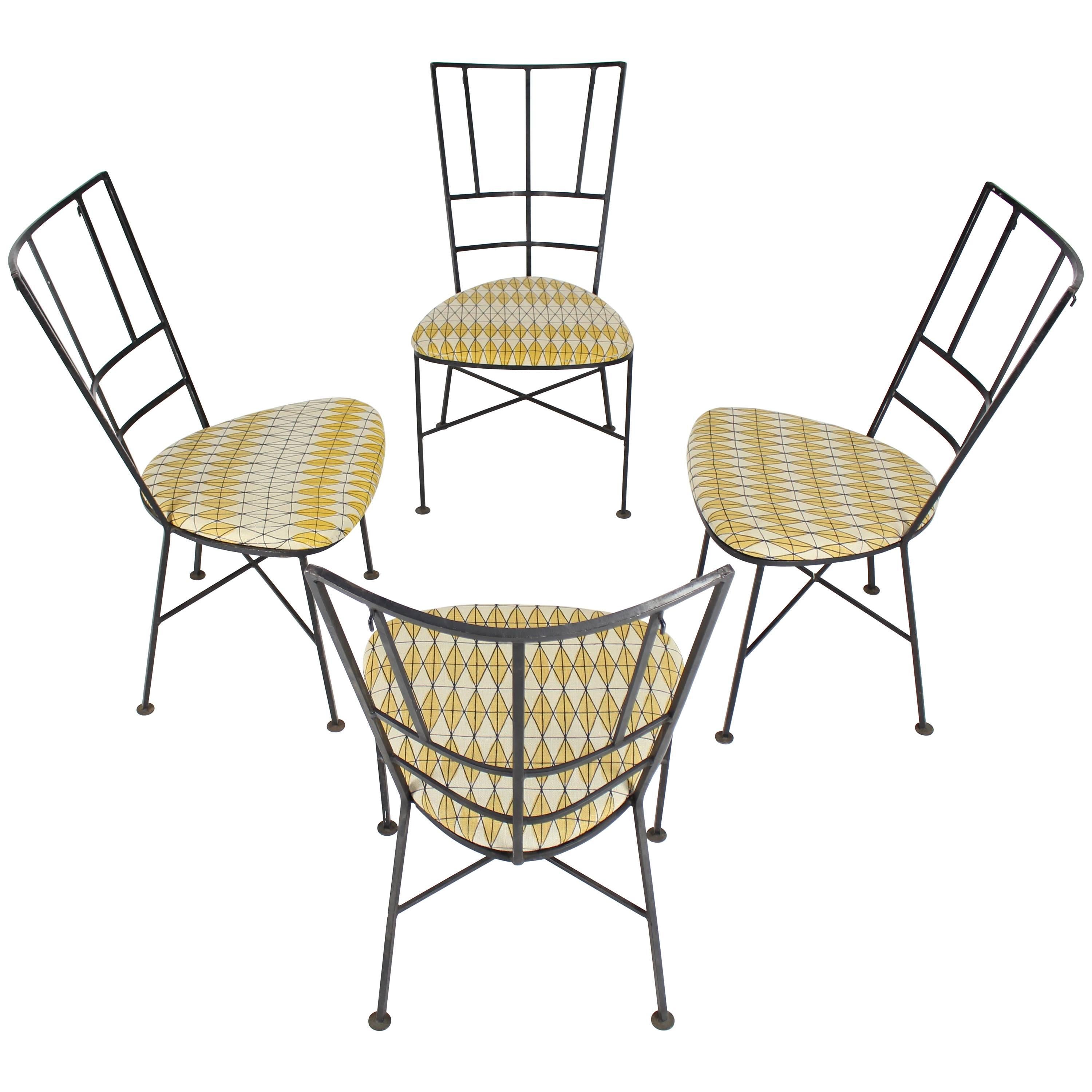 Set of Four Wrought Iron Outdoor Chairs Heart Shape Seats