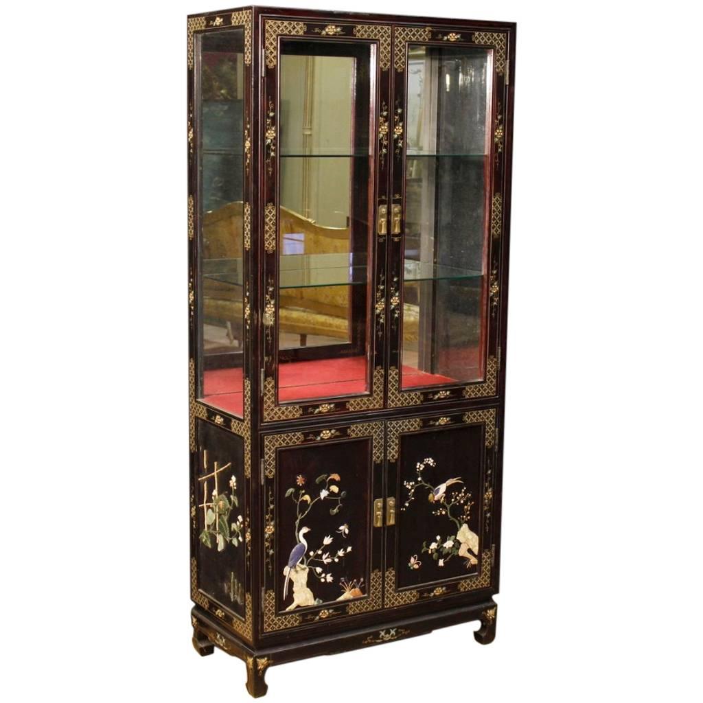 20th Century French Lacquered Chinoiserie Vitrine