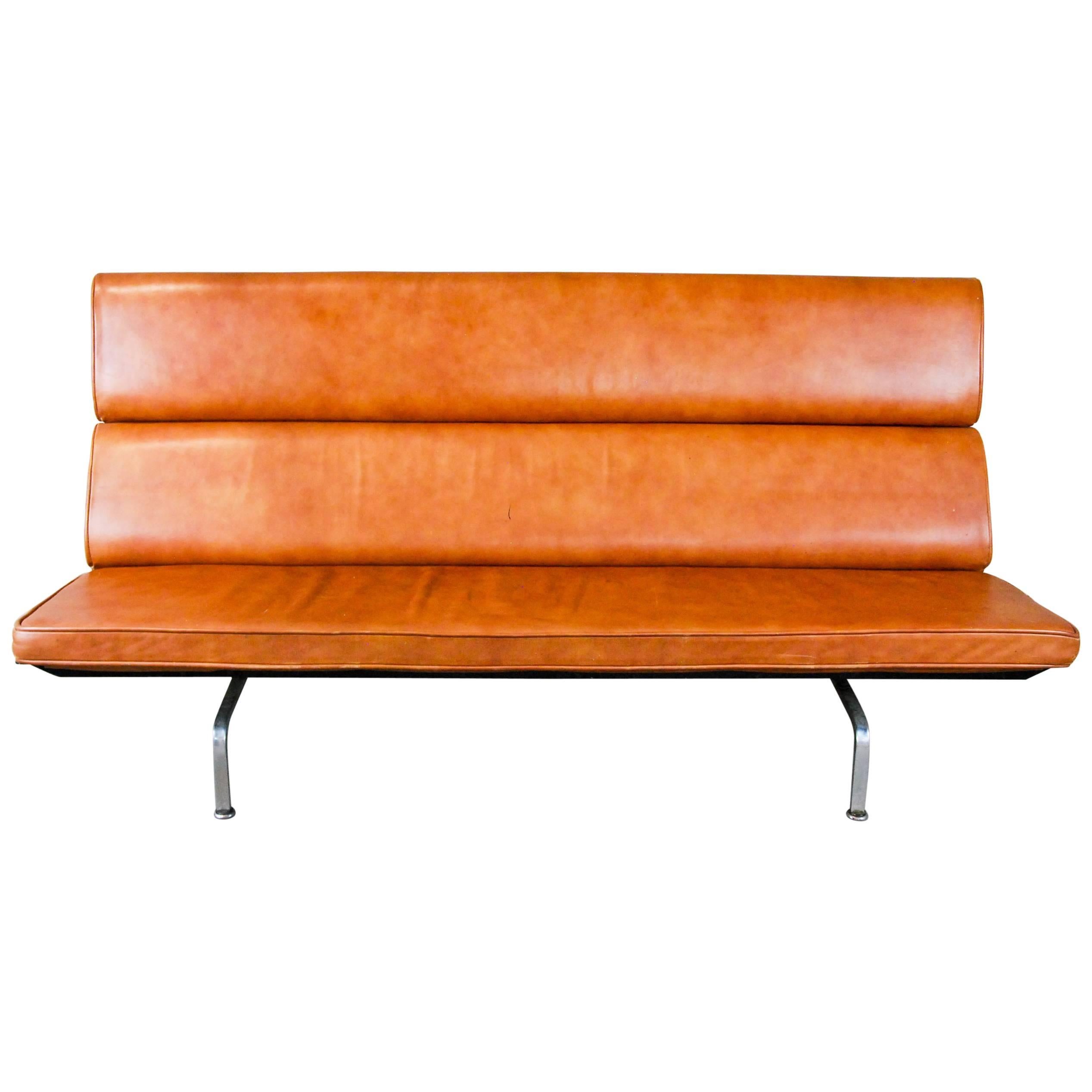 1958 Charles and Ray Eames Designed Fold-Down Compact Sofa for Herman Miller