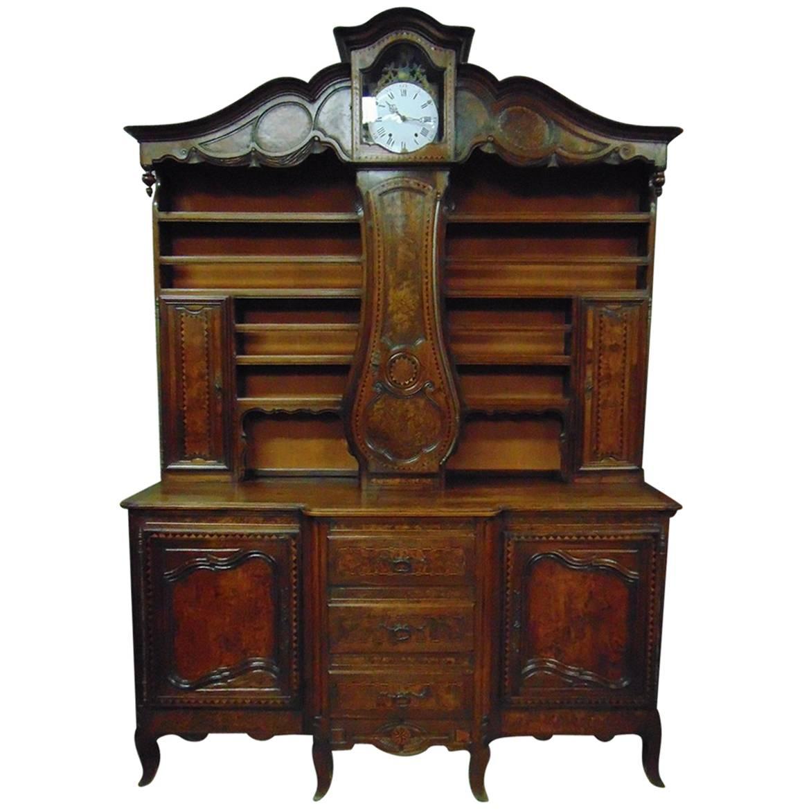 Rare French farmhouse buffet with Clock in the Louis XV Style, circa 1770 For Sale