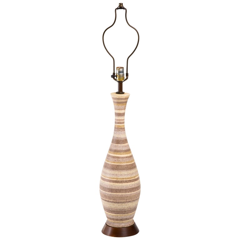 Italian 1950s Neutral Stripe Salt Glazed Ceramic Lamp For Sale at 1stDibs