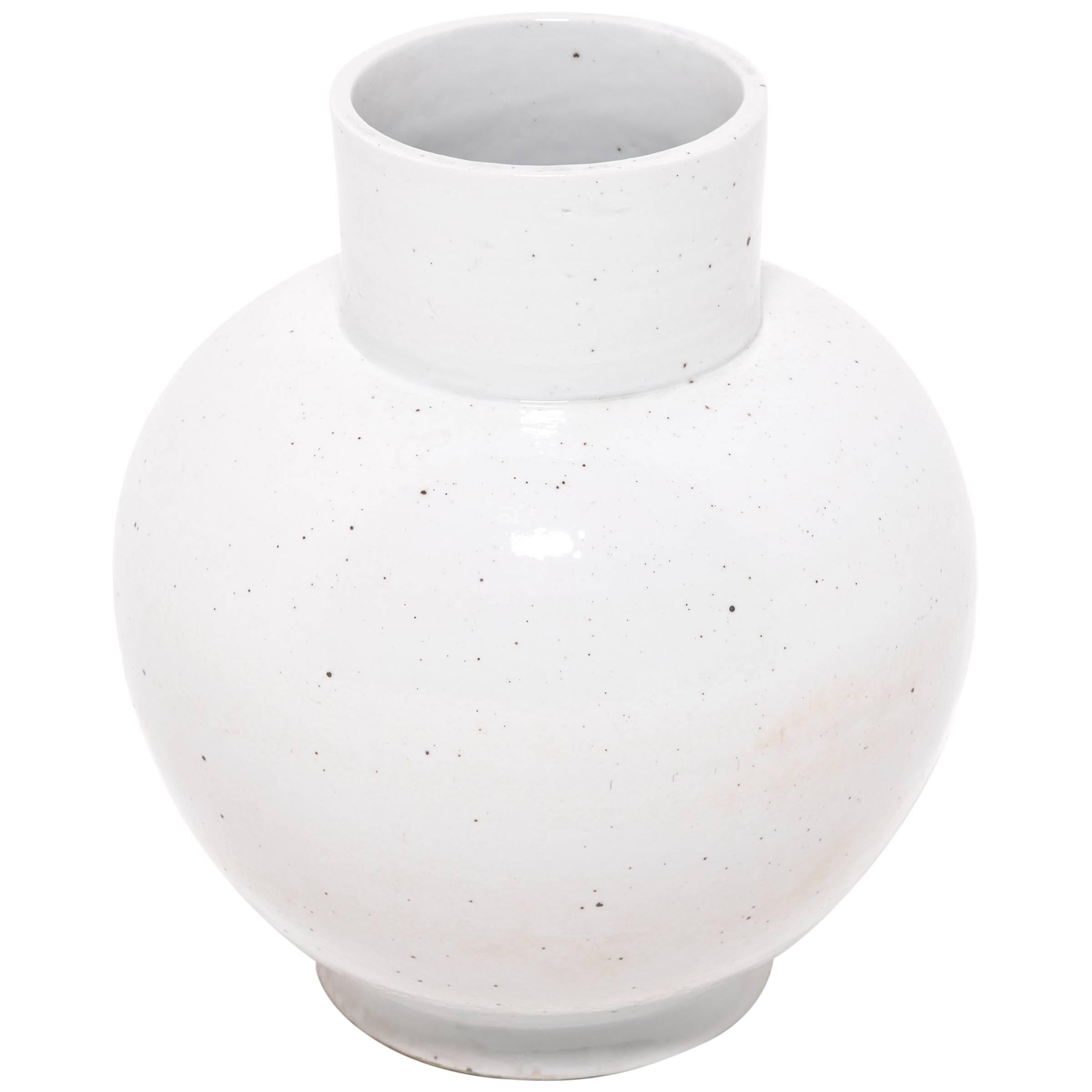 Chinese Cloud Bottleneck Vase