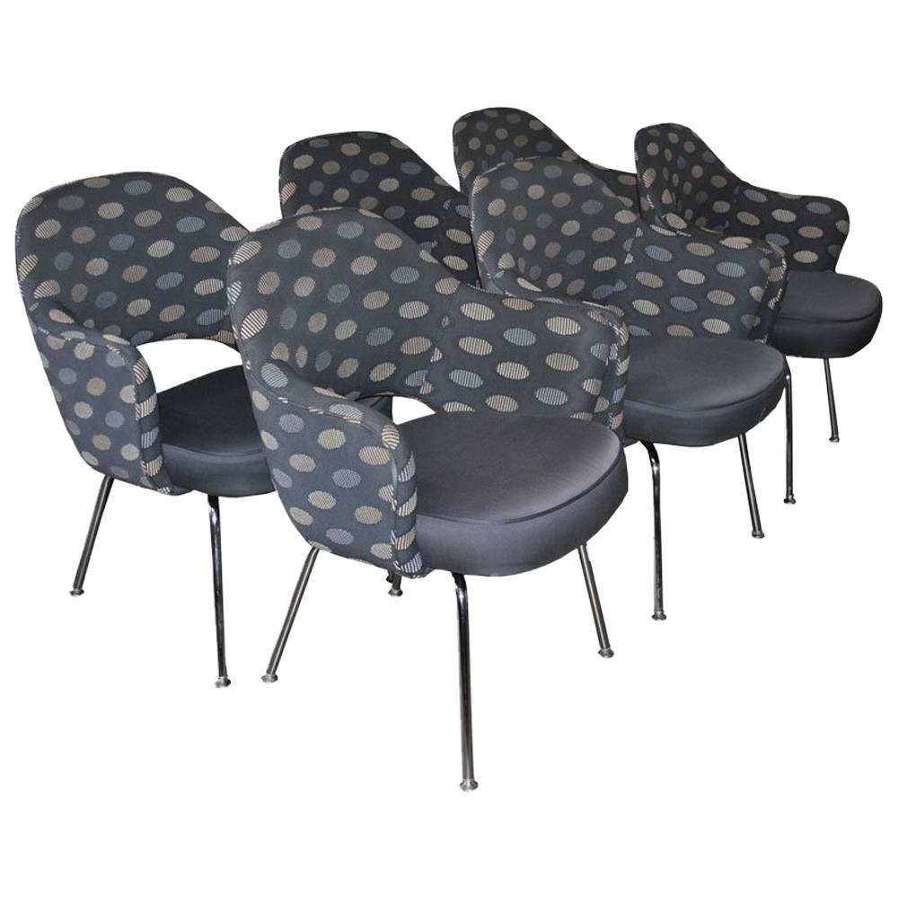 Set of Six Mid-Century Modern Eero Saarinen Executive Armchairs for Knoll For Sale