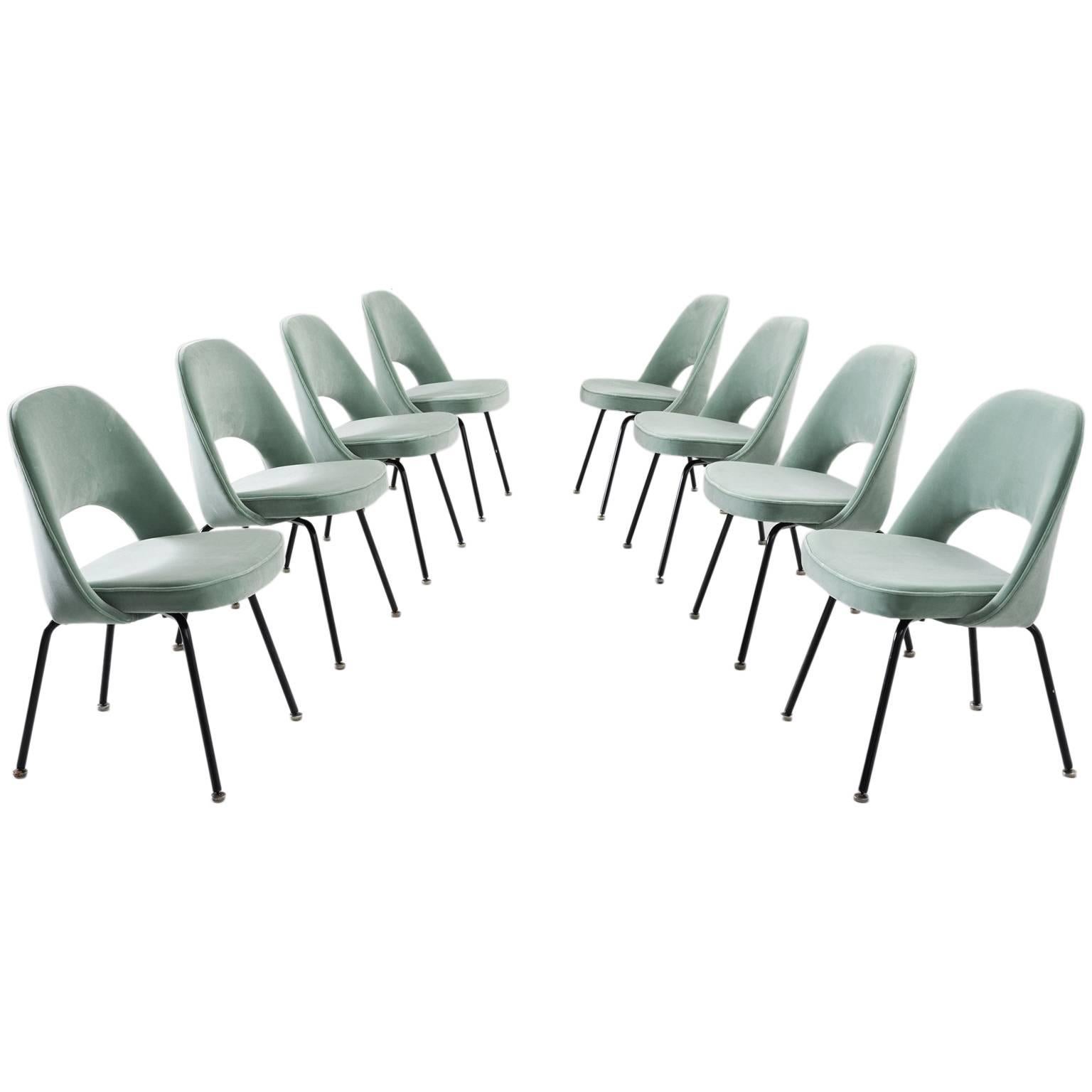 Eero Saarinen Set of Eight (8) Reupholstered Dining Chairs, Knoll International