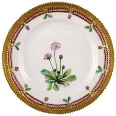 Royal Copenhagen Flora Danica Lunch Plate Model Number 20/3553