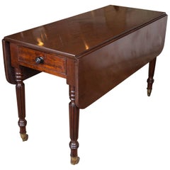 Fine Georgian Mahogany Supper Table on Fluted Legs