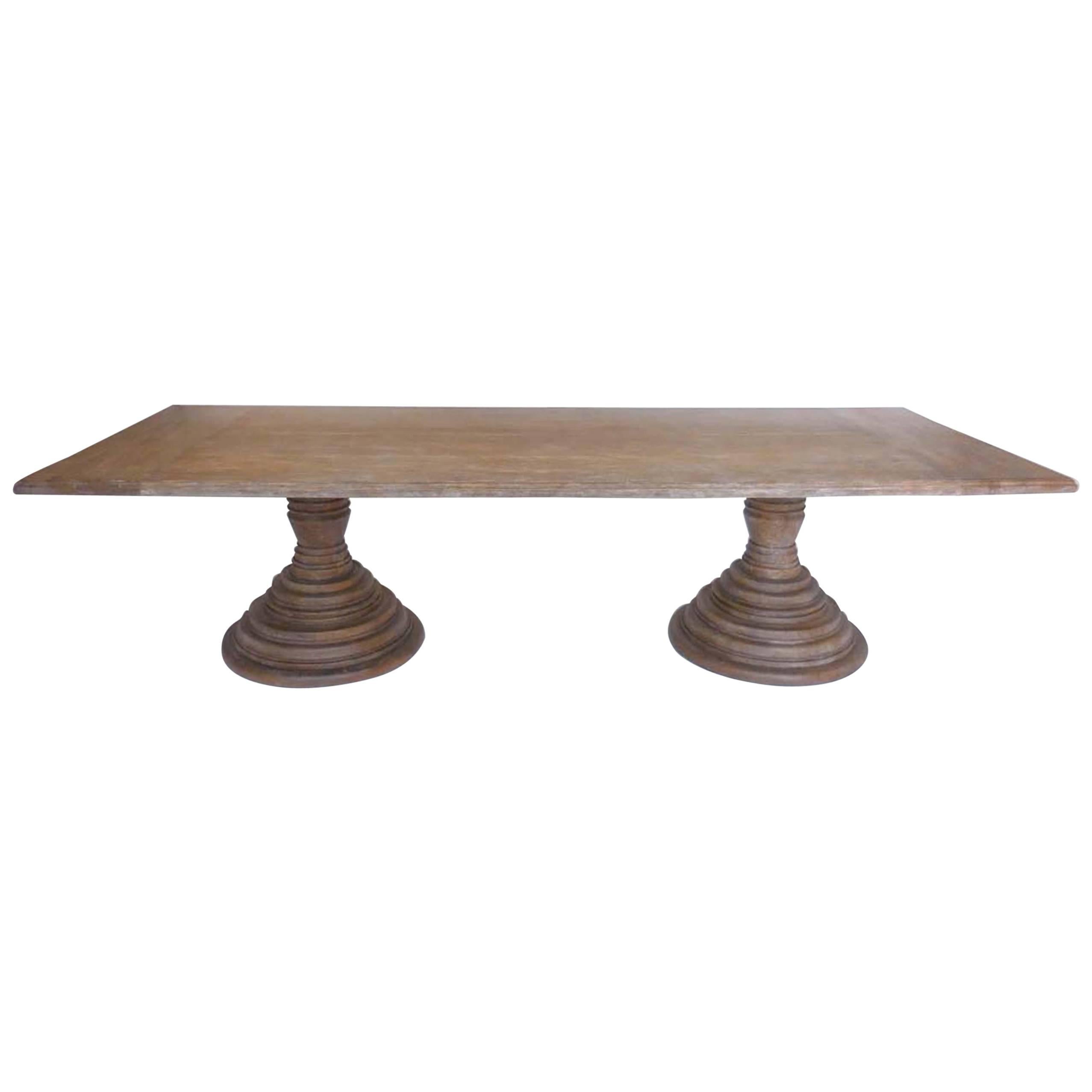 Dos Gallos, maßgefertigter Eichenholz-Doppelsockeltisch mit rechteckiger Platte