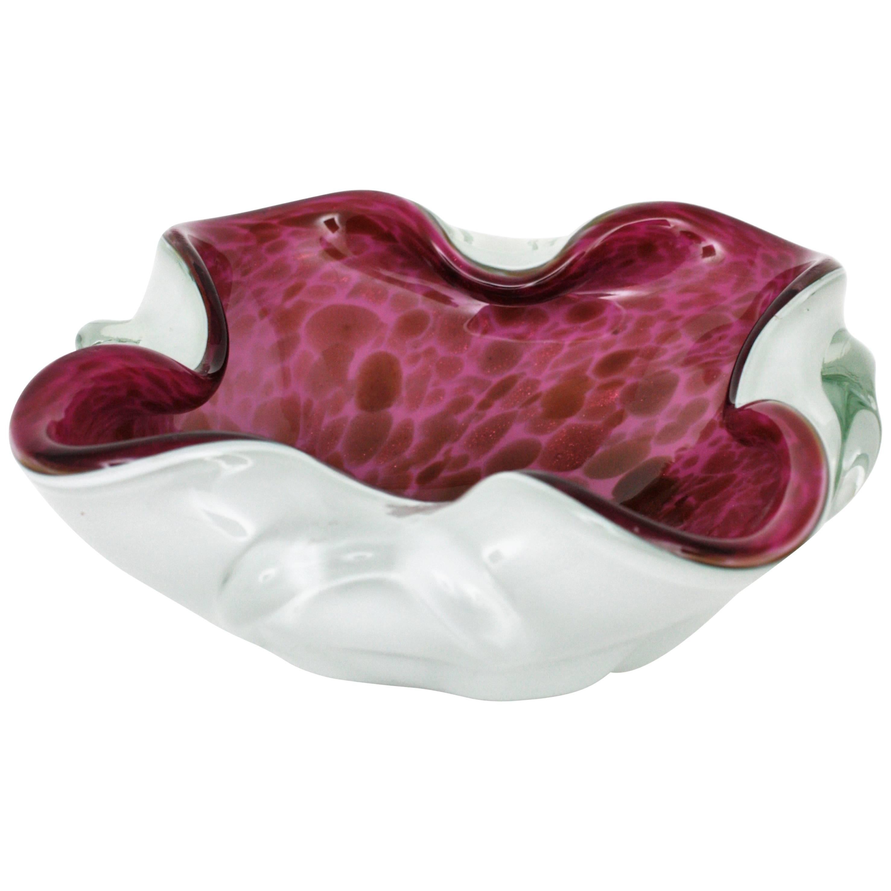 Mid-Century Modern Fratelli Toso Murano Pink White Italian Art Glass Bowl, 1950s For Sale