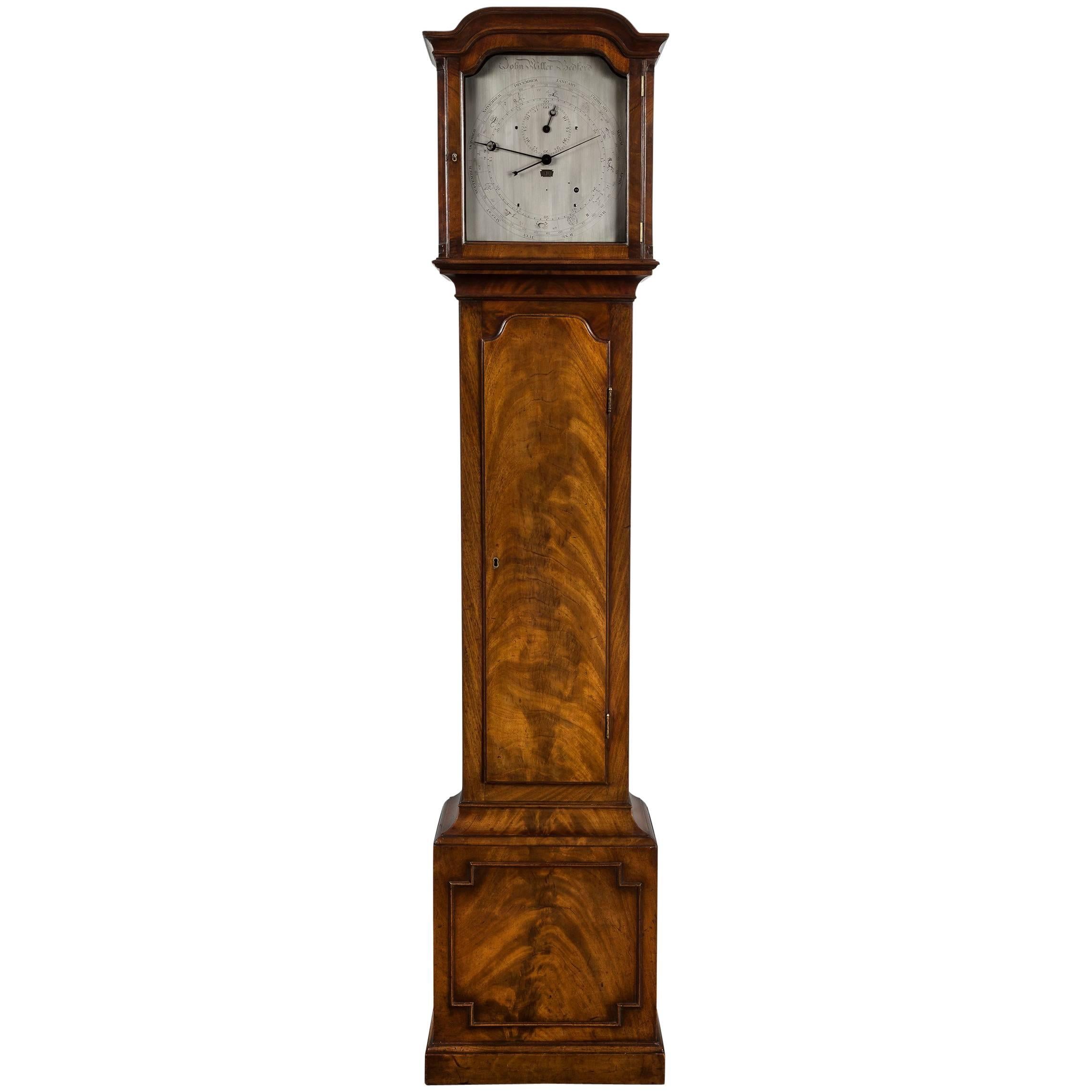 Horloge de parquet de style Régence en acajou antique par John Miller de Bedford en vente