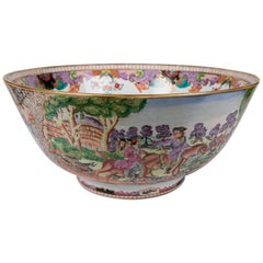 Fine Reproduction Chinese Porcelain Hunt Bowl with 18th Century Scene