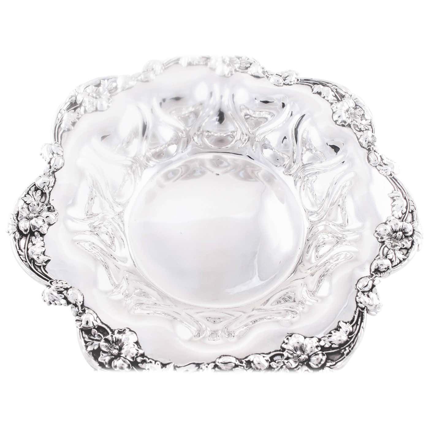 Meriden Britannia Company Bowl For Sale at 1stDibs