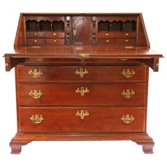 18th Century Pennsylvania Walnut Chippendale Slant Lid Desk