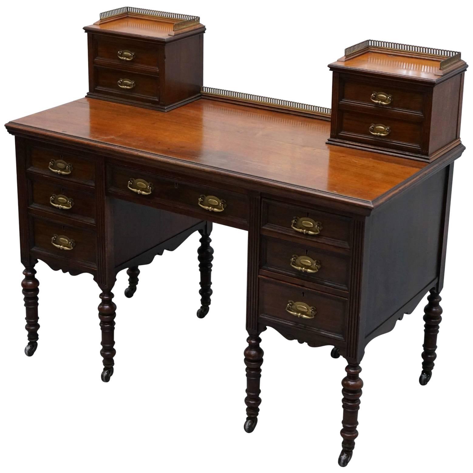 James Jas Shoolbred & Co Victorian Mahogany Desk, circa 1850