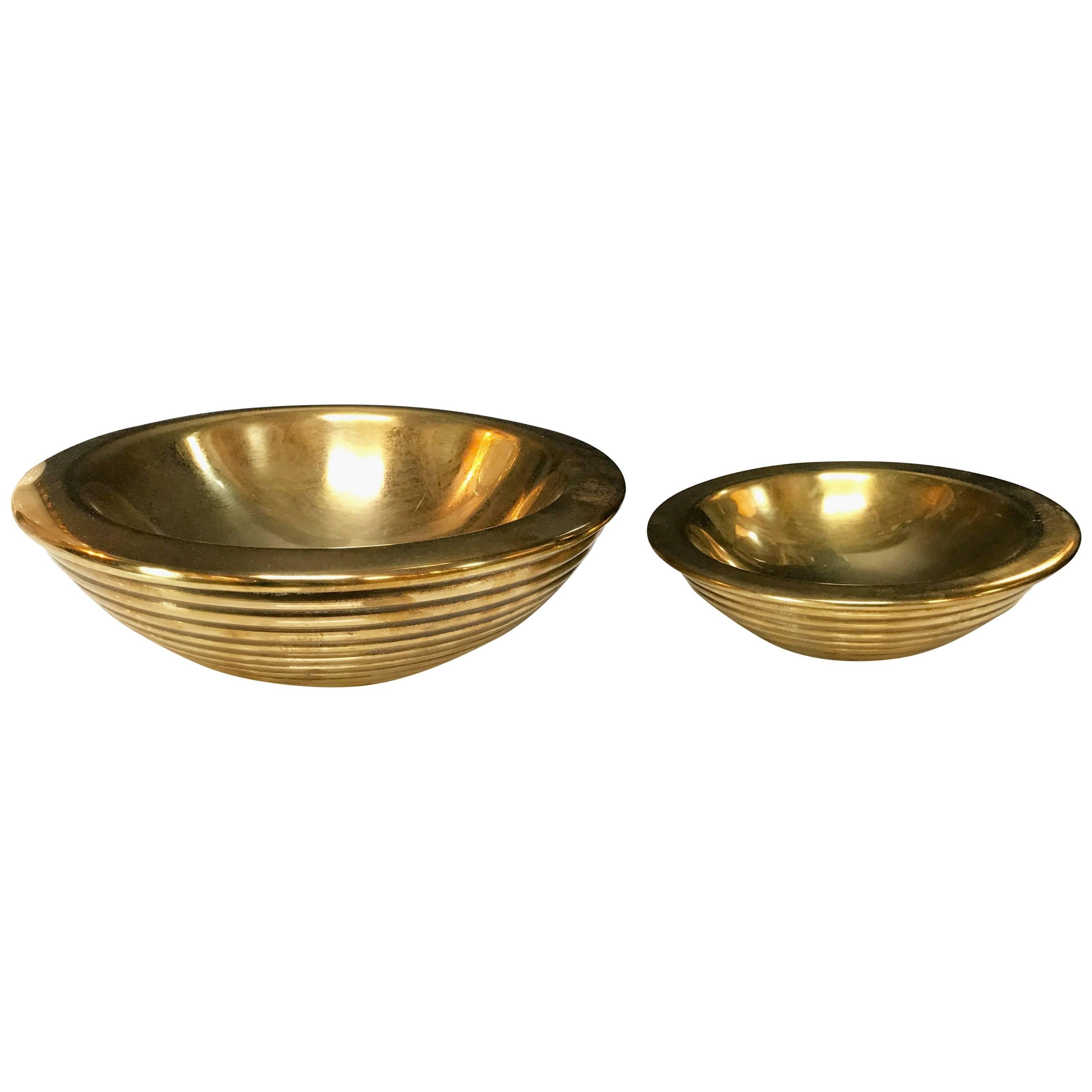 Set of 1960s Nesting Bowls by Tommaso Barbi in Ottone
