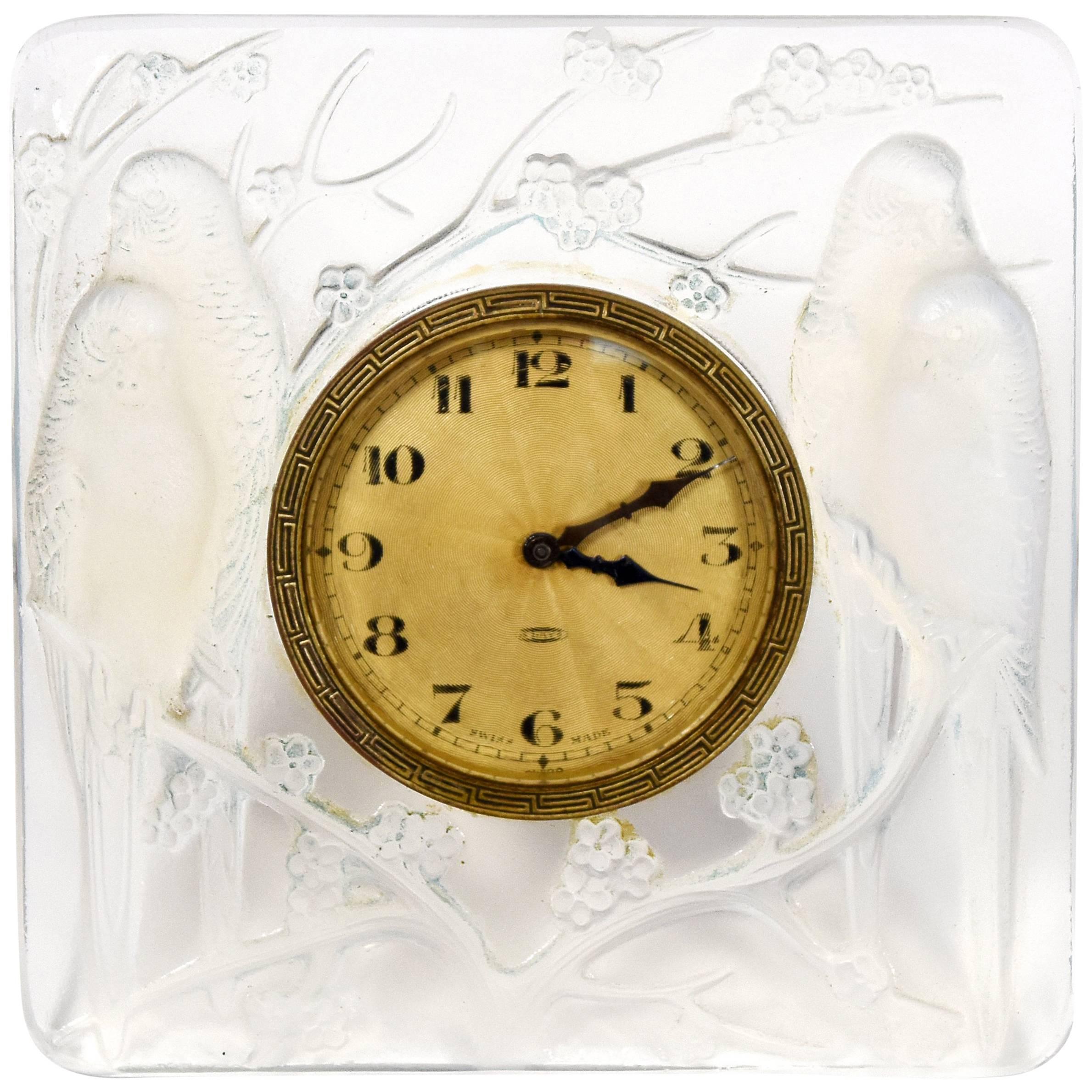 René Lalique Clock 'Inseperables Pendulette', circa 1926 For Sale