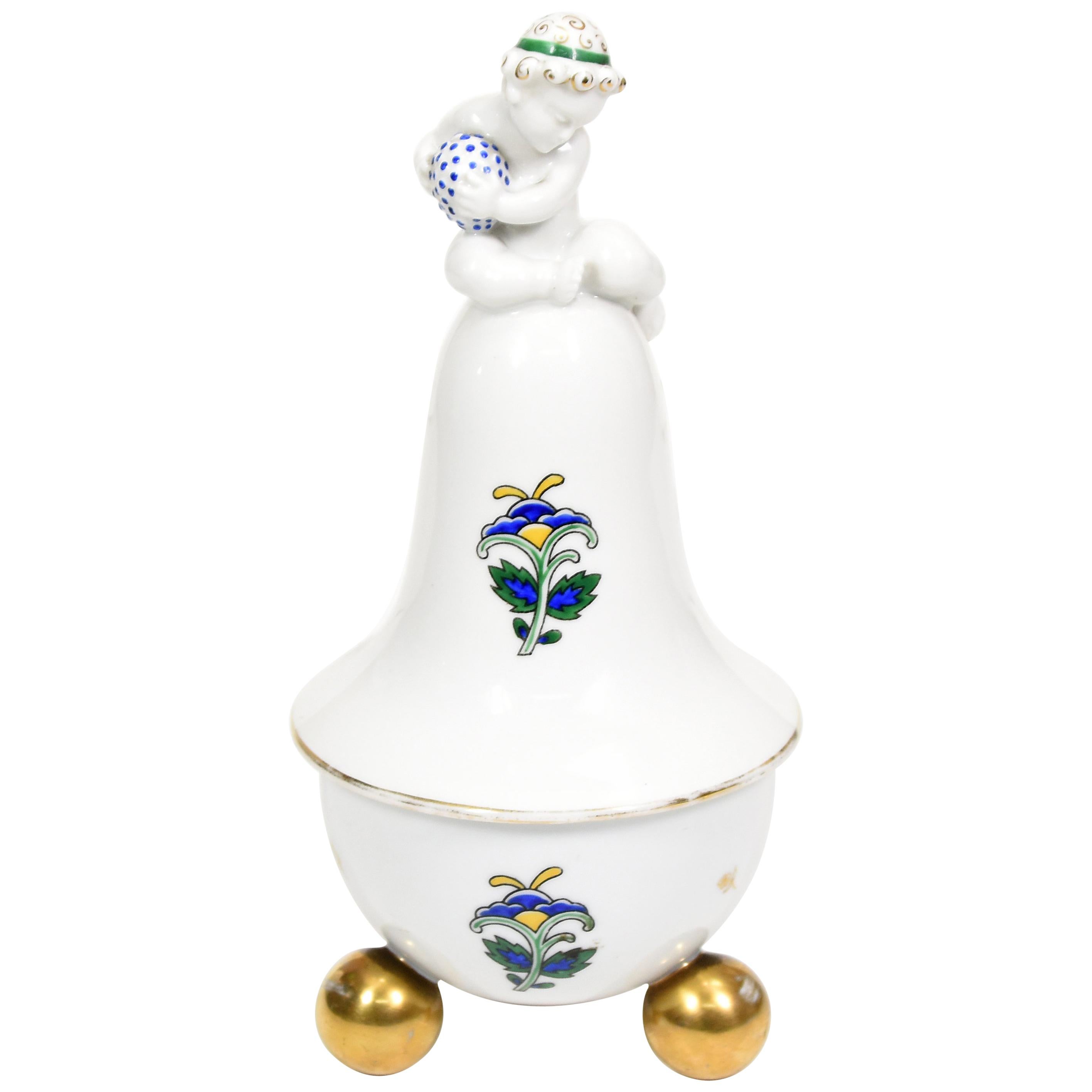 Porzellanfabrik Fraureuth Sucessionist Porcelain Box with Cupid, circa 1910 For Sale