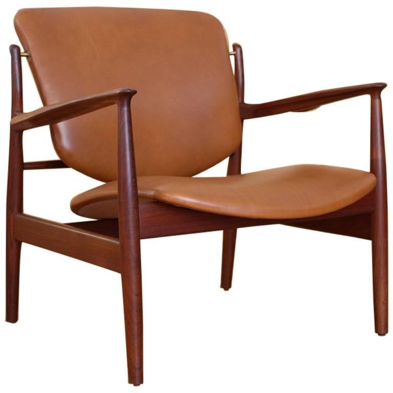 Finn Juhl Model 136 Lounge Chair France & Son, Denmark, 1956 For Sale
