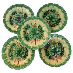 Assiette à raisins en majolique Sarreguemines Majolica:: circa 1870