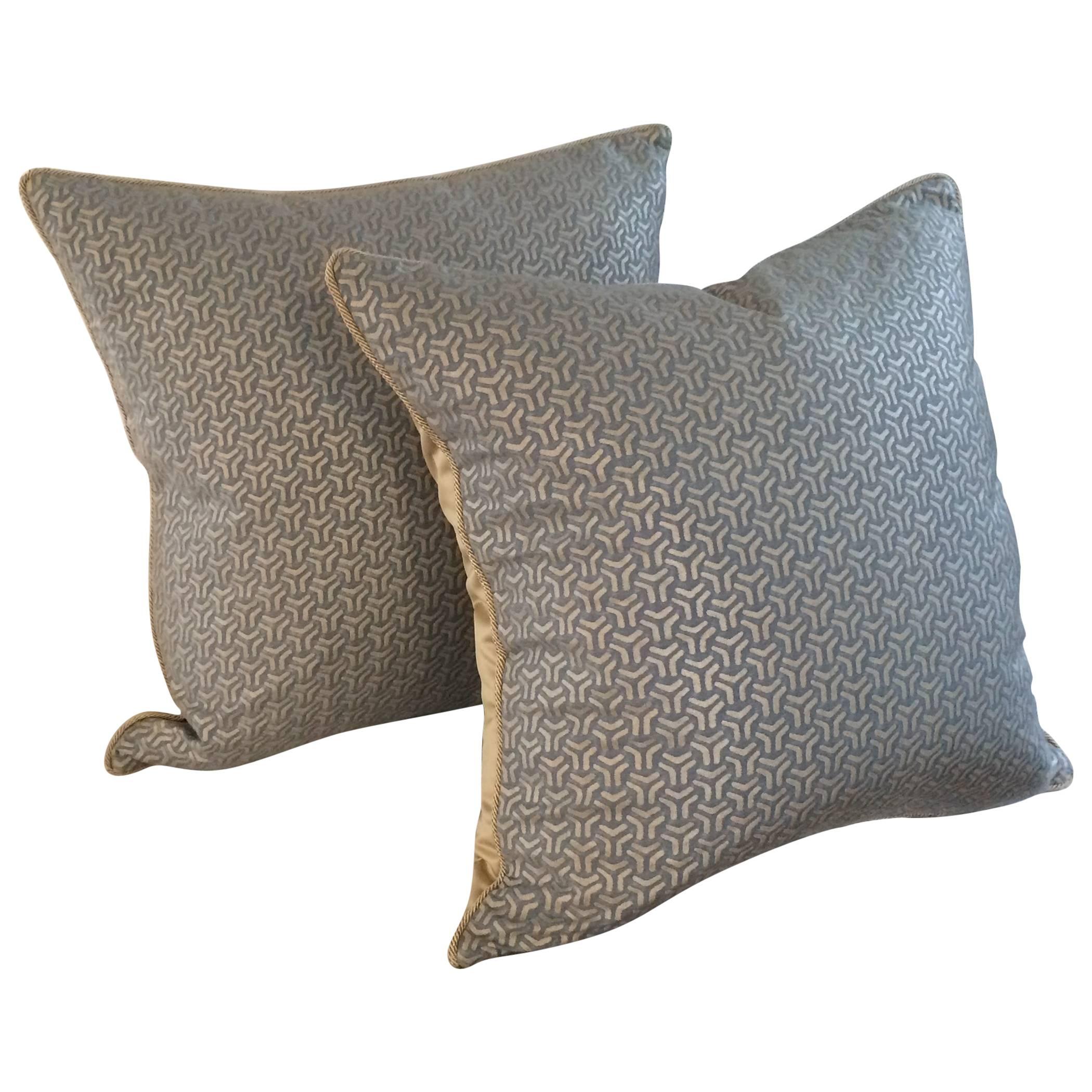 Pair of Bivio Fortuny Pillows For Sale